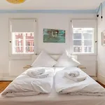 Stilhaus 370qm 1 Bis 8 Erw Und 2 Kids Zentral P Konigsbach-Stein
